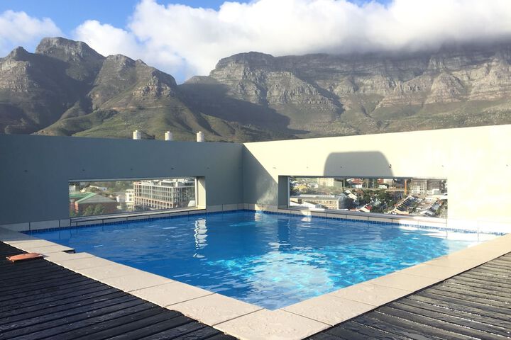 Pool 54 of 61