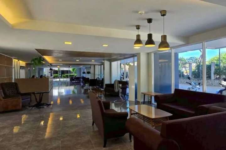 Hotel Lobby