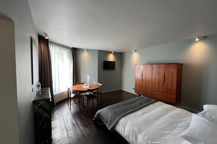 Room 13 of 56