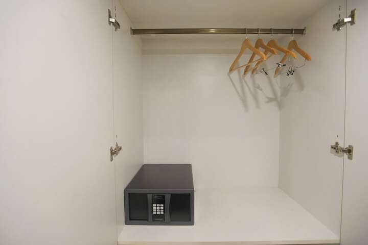 Room 15 of 42