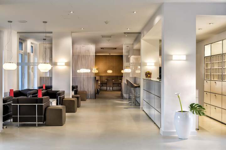 Hotel Lobby