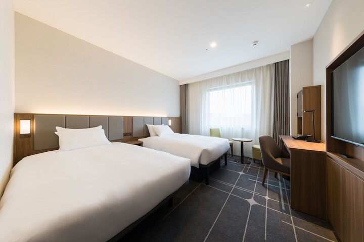 Room 9 of 29