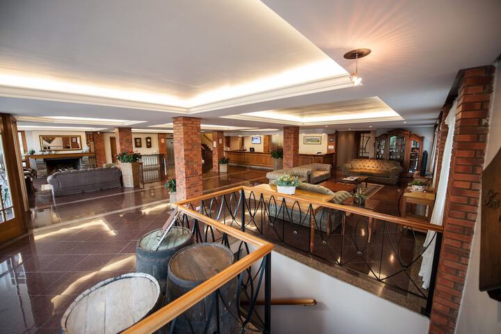 Hotel Lobby
