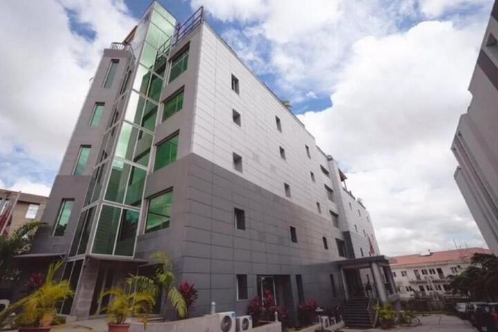 Phoenicia Suites