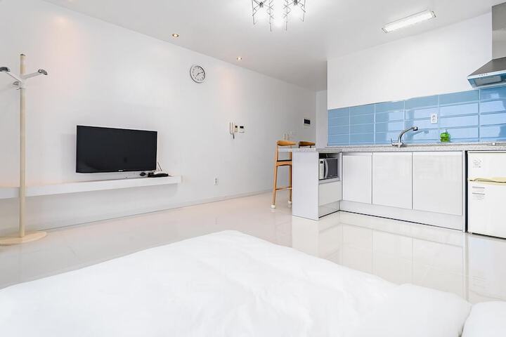 Room 60 of 73