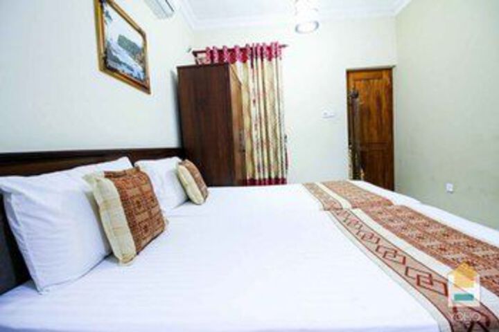 Room 28 of 48