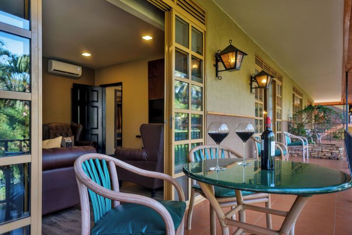 Hotel 166 of 173