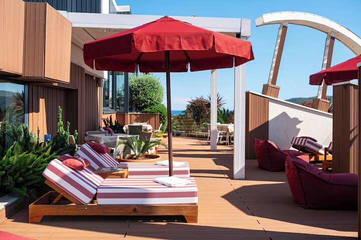 Terrace/Patio 33 of 130