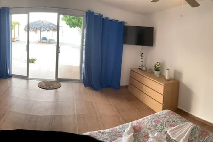 Room 2 of 21