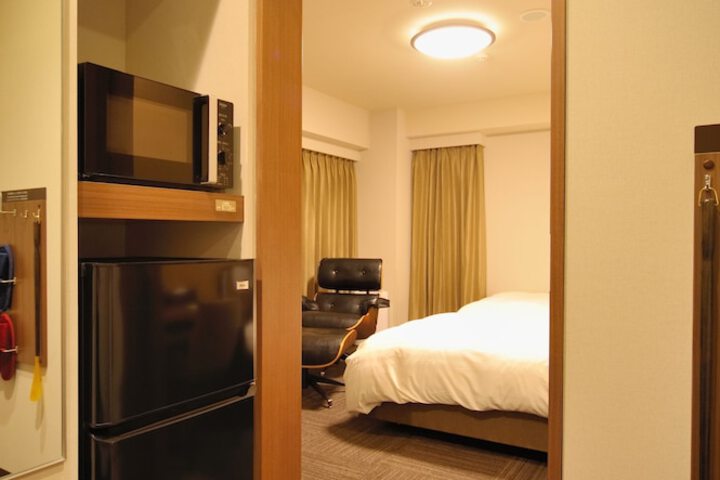 Room 22 of 64