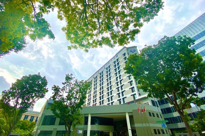 Hotel Entry