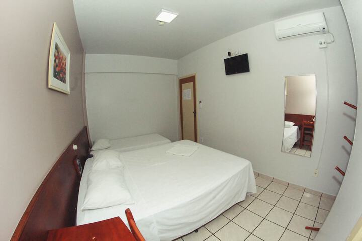 Room 15 of 29