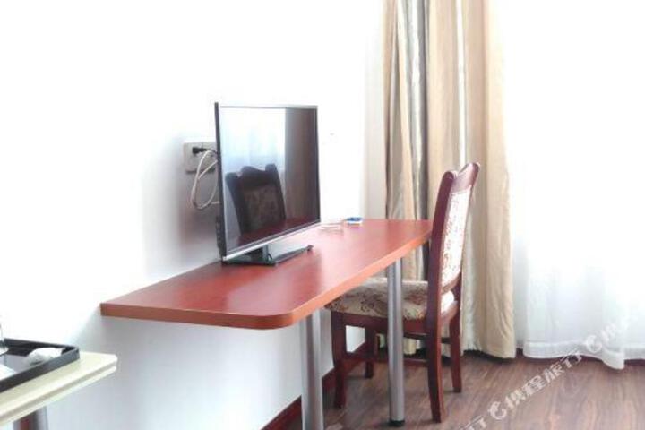 Yanghai Holiday Hotel
