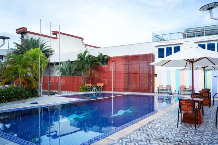 Hotel 84 of 84