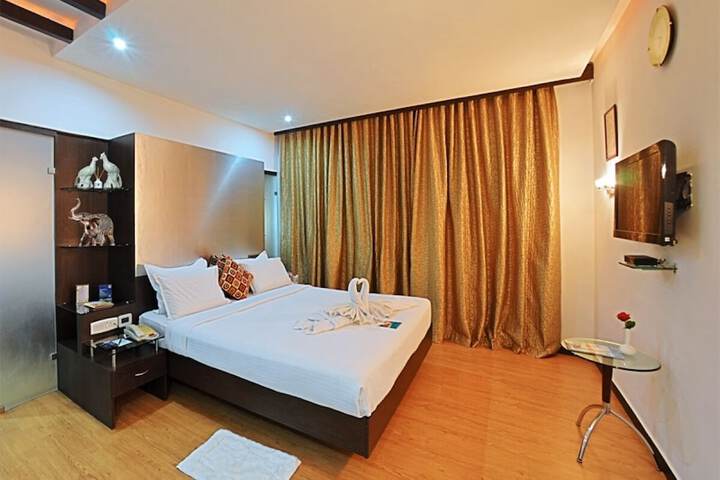 Room 26 of 63