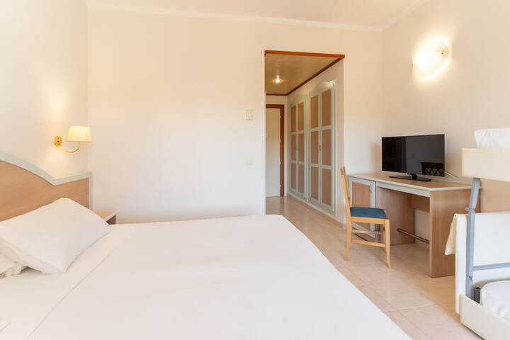 Room 15 of 59