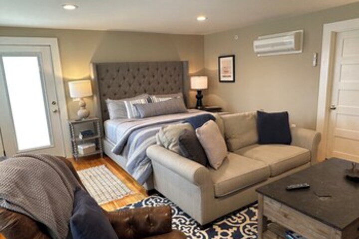 Room 13 of 297