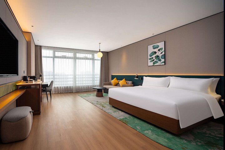 Room 14 of 88