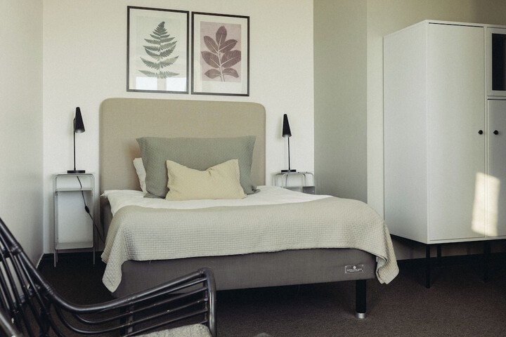 Room 15 of 86