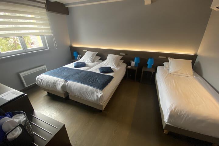 Room 72 of 139