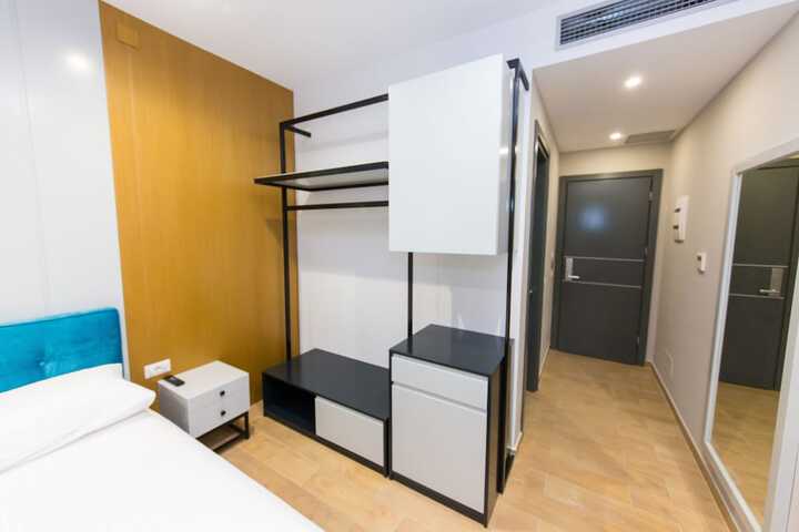Room 7 of 59