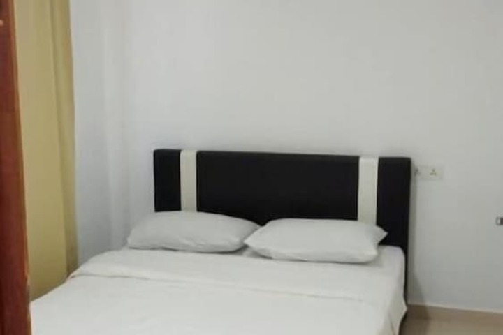 Room 6 of 57