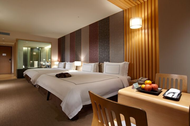 Room 10 of 78