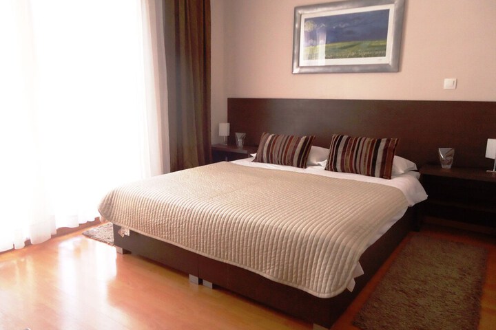 Room 22 of 53
