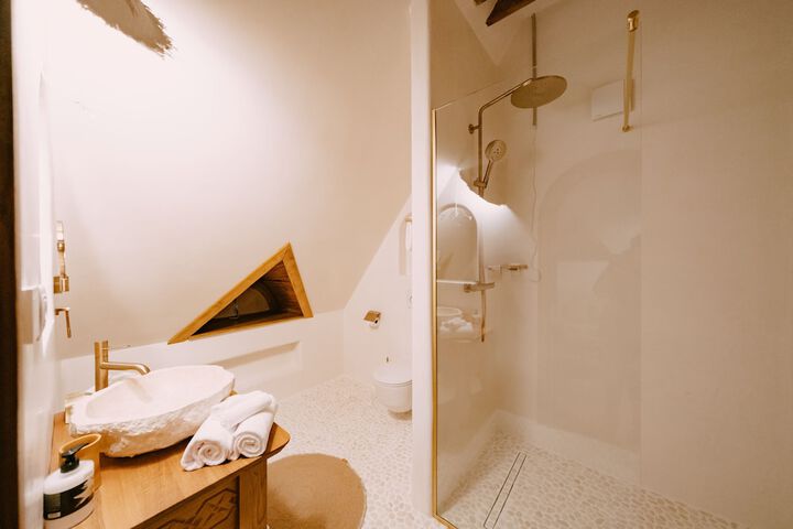 Room 29 of 58