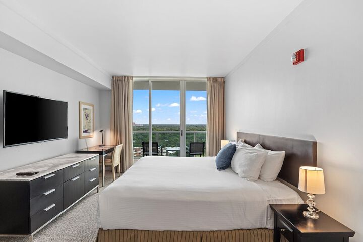 Room 20 of 196