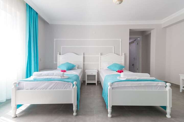 Room 19 of 22