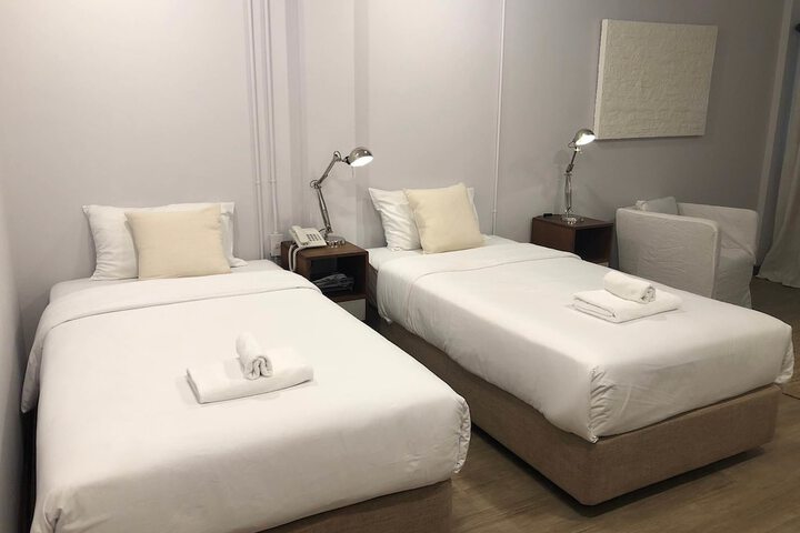 Room 16 of 49