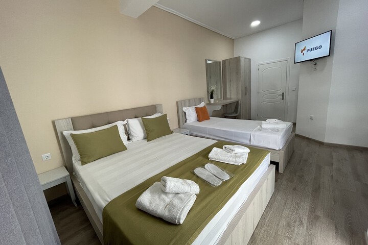 Room 13 of 111