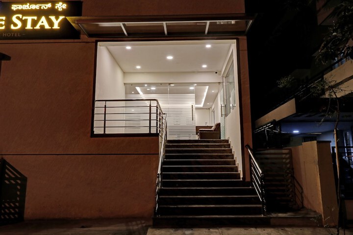 Hotel 32 of 35