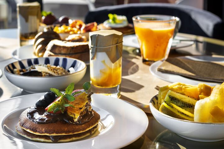 Breakfast area
