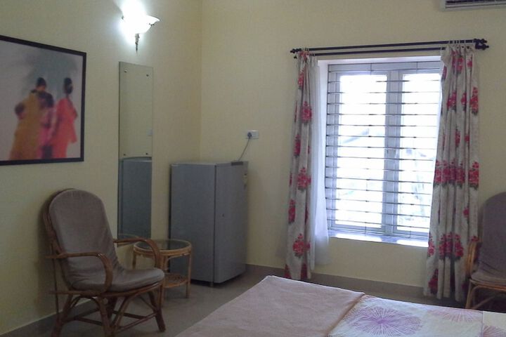 Room 6 of 40