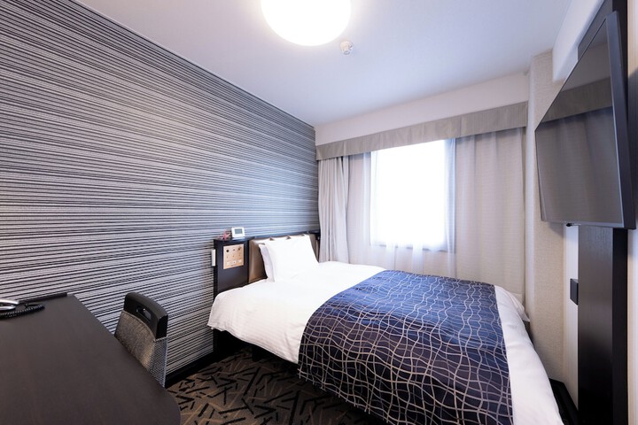 Room 7 of 60