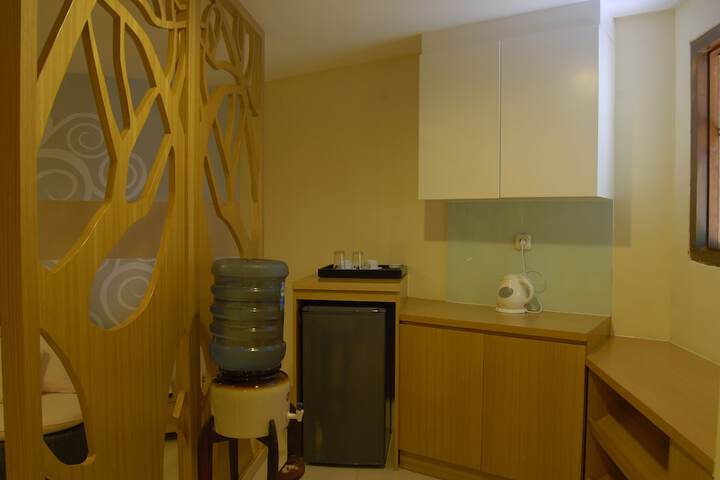 Private kitchenette