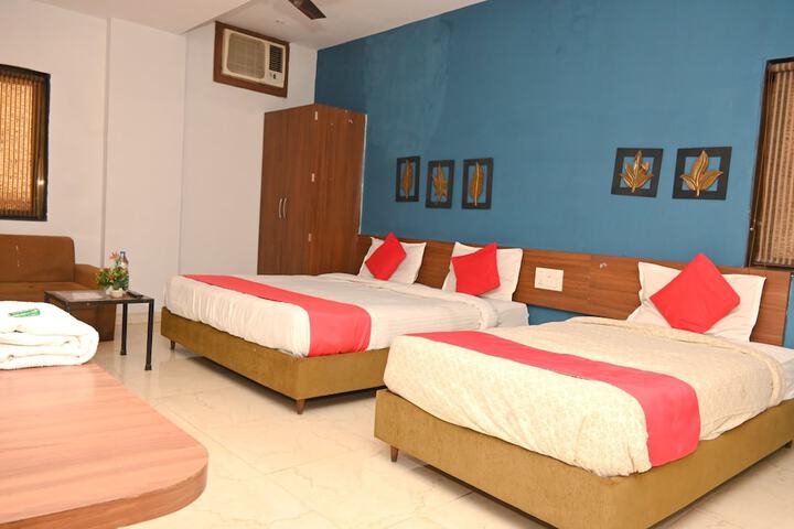 Room 15 of 20