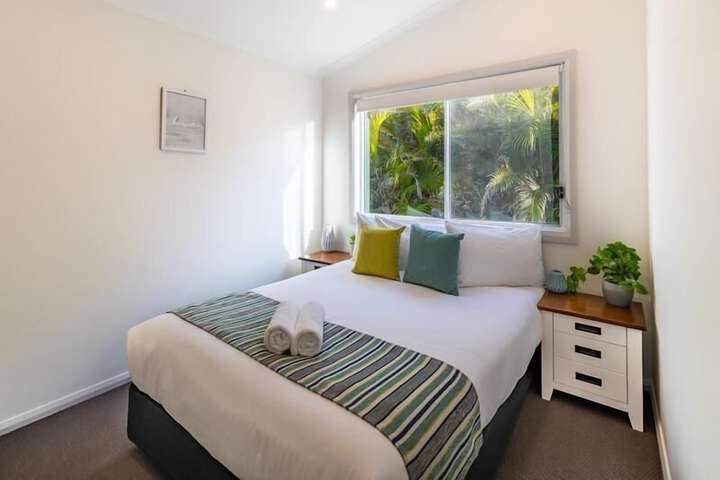 Room 40 of 175