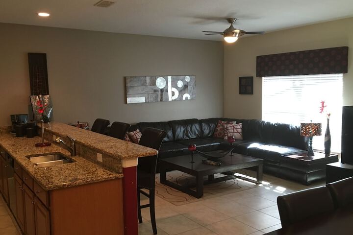 Room 20 of 52
