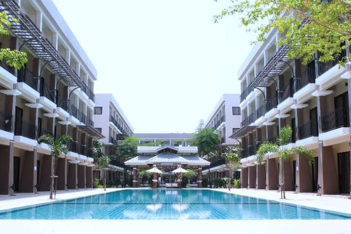 Pool 42 of 67