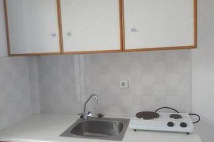 Room 16 of 21