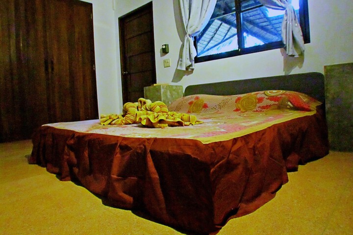 Room 41 of 174