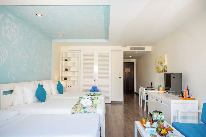 Room 25 of 249