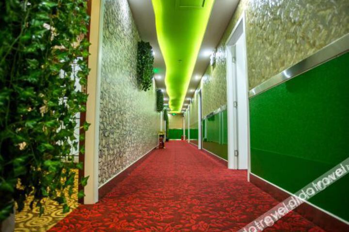 Hotel Interior 6 of 12