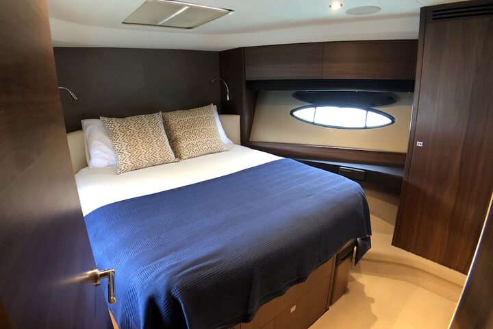 Room 2 of 19