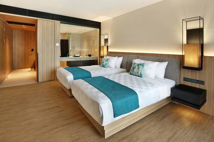Room 19 of 110