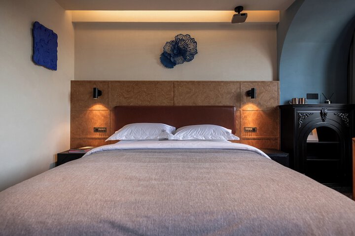 Room 47 of 123