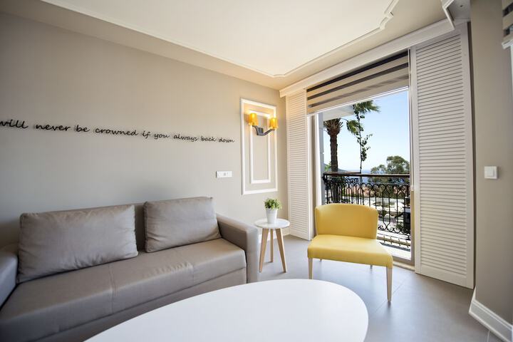 Room 40 of 67